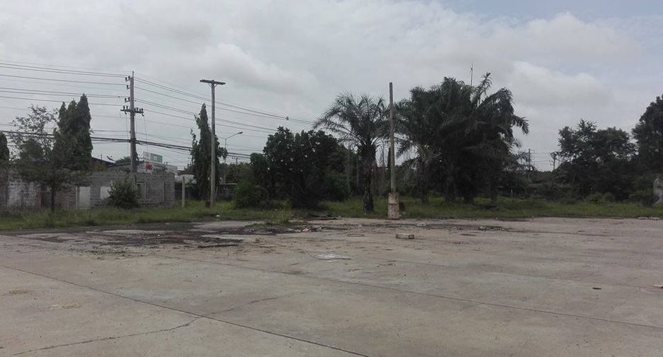 For sale land in Mueang Surin, Surin