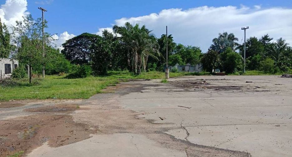 For sale land in Mueang Surin, Surin