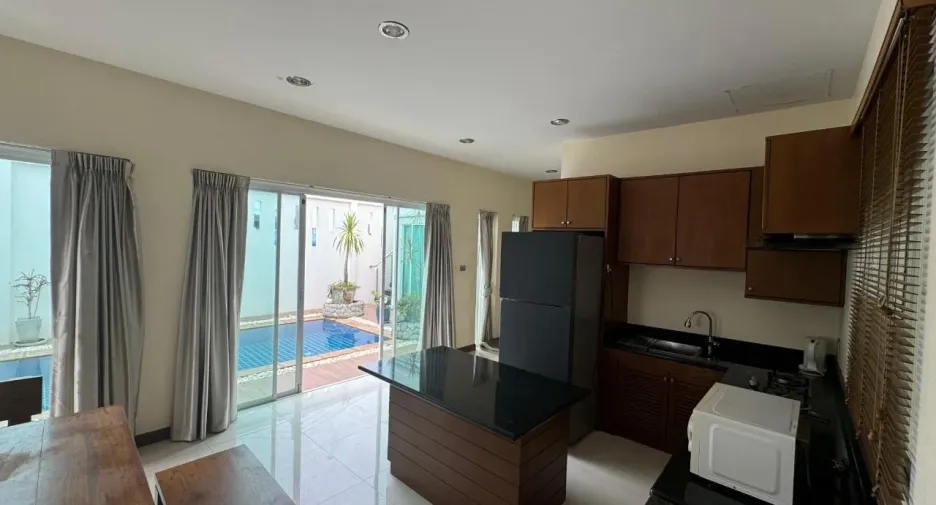 Villa en alquiler de 3 habitaciones en Thalang, Phuket