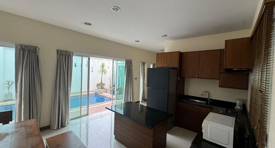 For rent 3 bedrooms villa in Thalang, Phuket