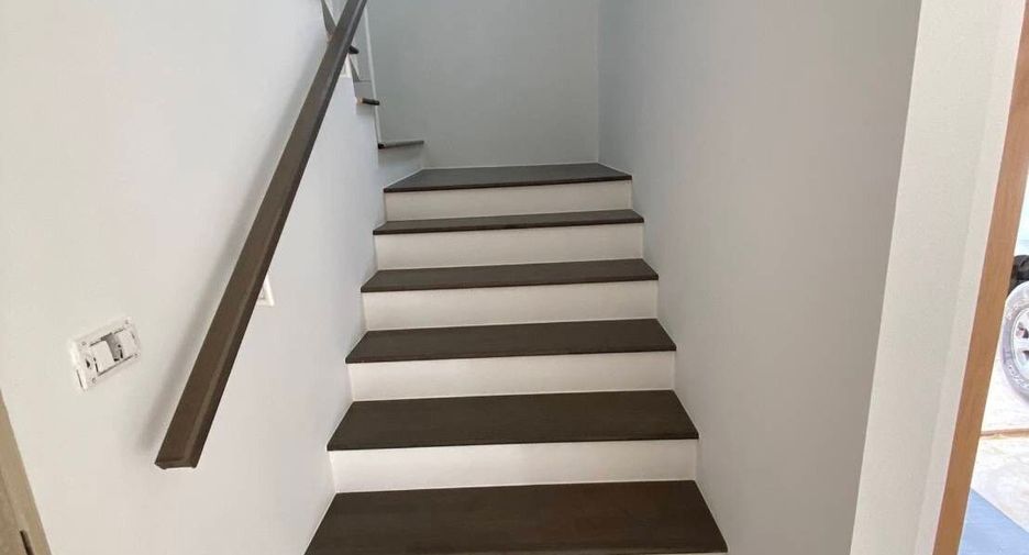 For sale 3 ベッドルーム house in Sai Mai, Bangkok