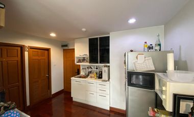 For sale 1 bed condo in Phaya Thai, Bangkok