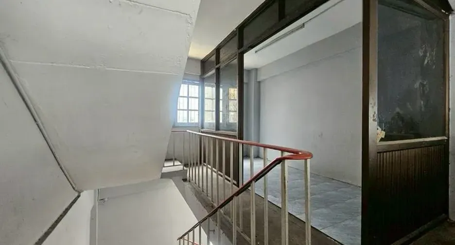 Casa adosada en venta de 3 habitaciones en Khan Na Yao, Bangkok