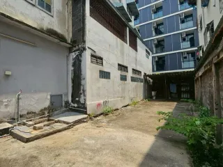 For sale 3 bedrooms townhouse in Khan Na Yao, Bangkok