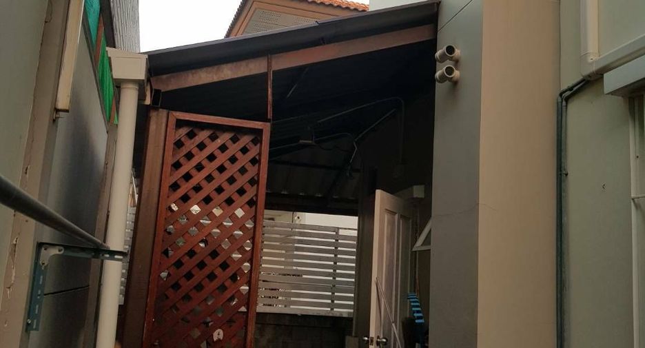 Haus zum Kauf mit 4 Zimmer in Prawet, Bangkok