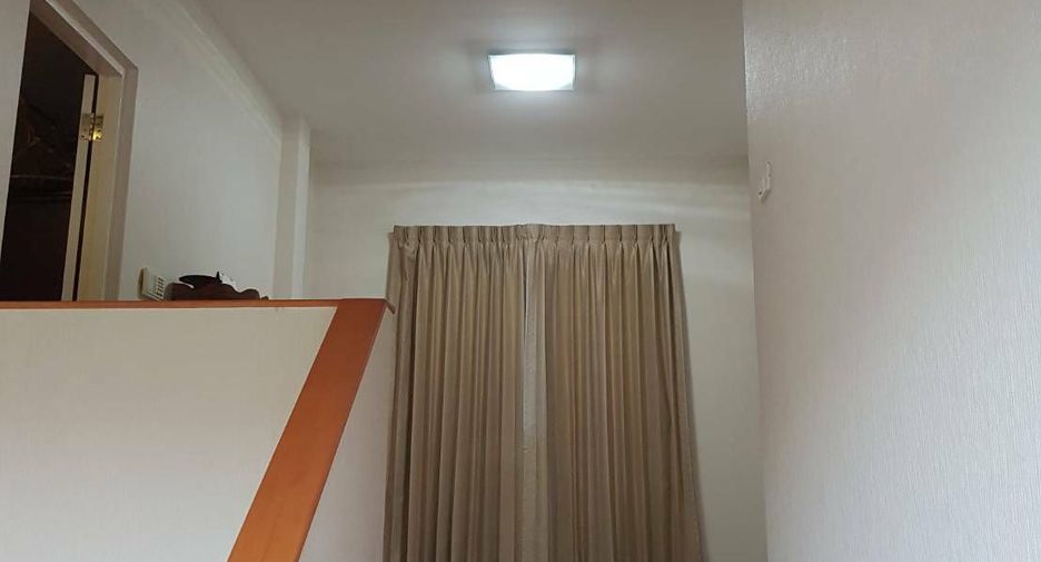 Haus zum Kauf mit 4 Zimmer in Prawet, Bangkok