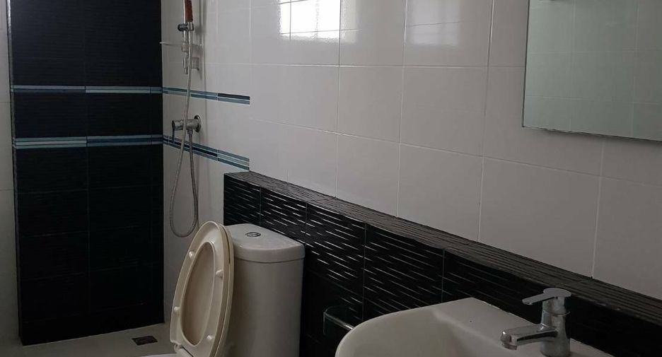 Haus zum Kauf mit 4 Zimmer in Prawet, Bangkok