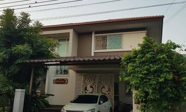 Casa en venta de 4 habitaciones en Prawet, Bangkok
