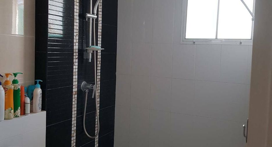 Haus zum Kauf mit 4 Zimmer in Prawet, Bangkok