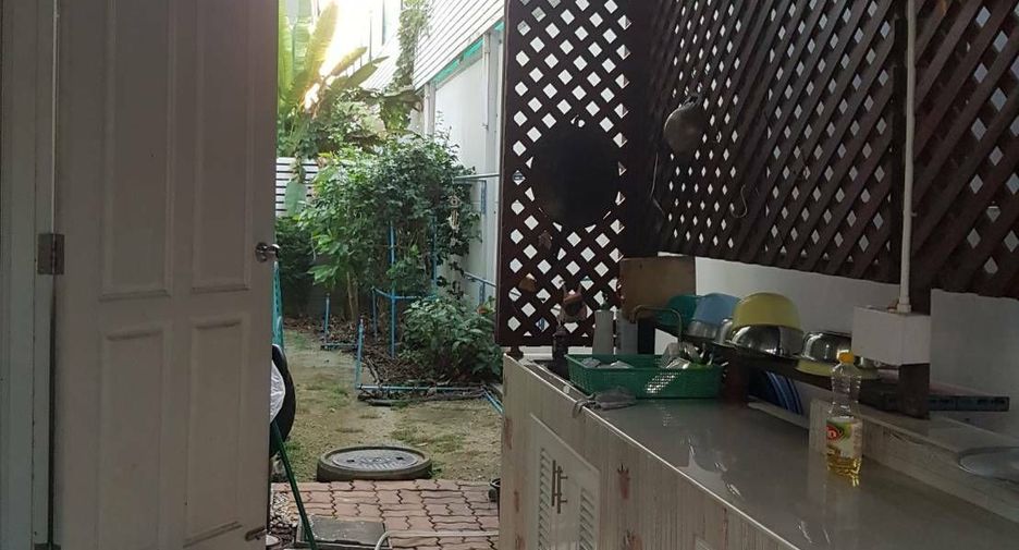 Haus zum Kauf mit 4 Zimmer in Prawet, Bangkok