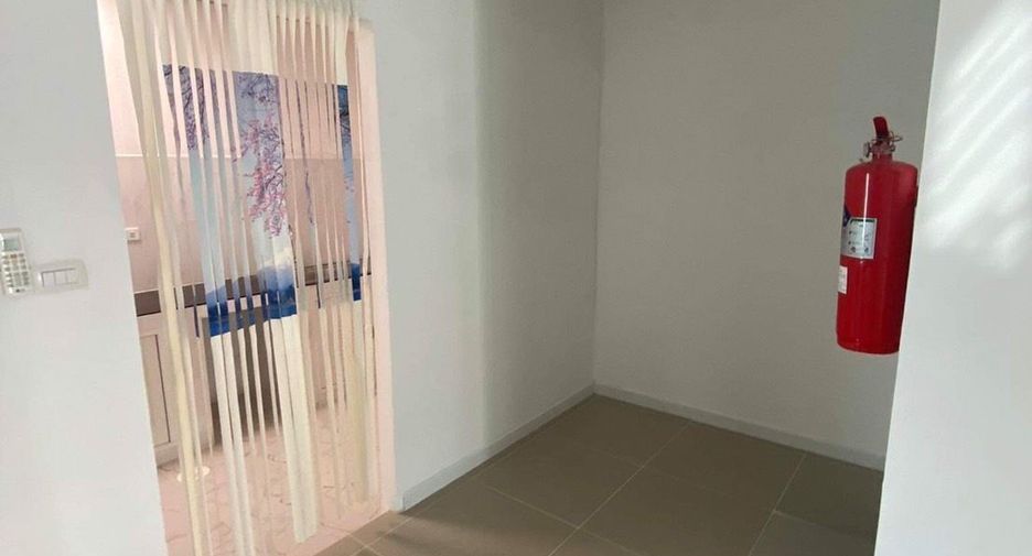 For sale 3 bedrooms townhouse in Khlong Luang, Pathum Thani