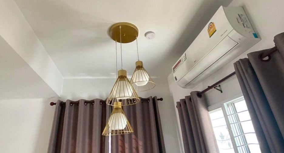For sale 3 bedrooms townhouse in Khlong Luang, Pathum Thani
