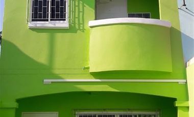 For sale 2 bedrooms townhouse in Photharam, Ratchaburi