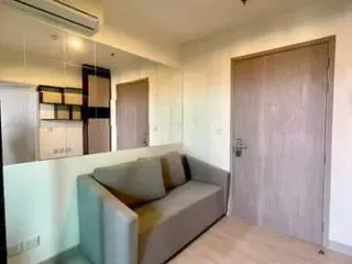 For sale 1 bed condo in Mueang Samut Prakan, Samut Prakan