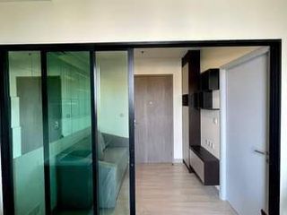 For sale 1 bed condo in Mueang Samut Prakan, Samut Prakan