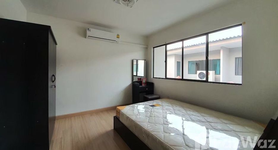 For sale 3 bedrooms townhouse in Pak Kret, Nonthaburi