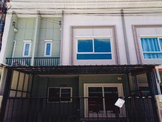 For sale 3 bedrooms townhouse in Nong Khaem, Bangkok