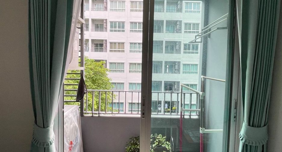 For sale 1 Beds condo in Bang Na, Bangkok