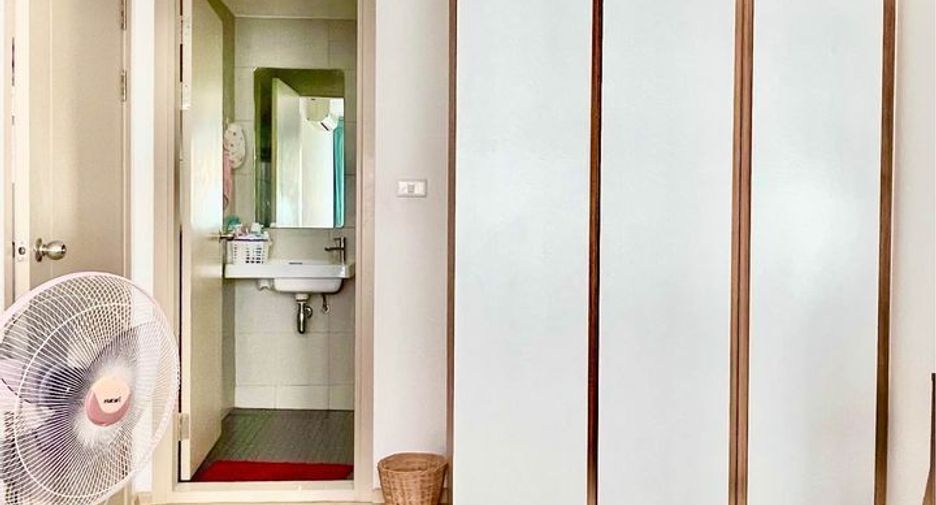 For sale 1 Beds condo in Bang Na, Bangkok