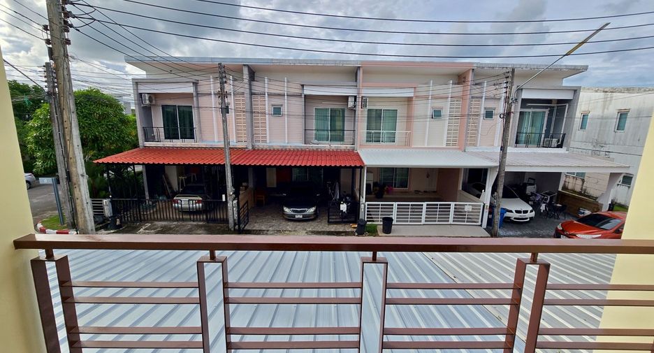 出租 2 卧室 联排别墅 在 Phuket Town, 普吉