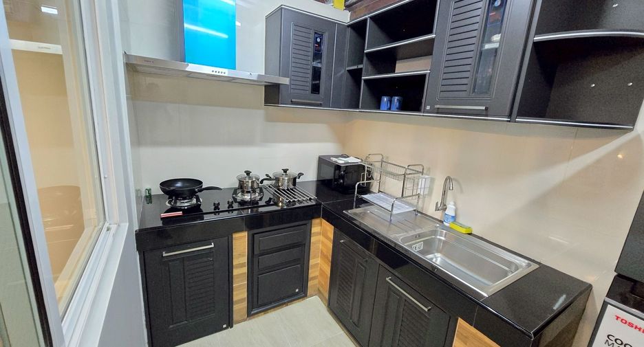 Casa adosada en alquiler de 2 habitaciones en Mueang Phuket, Phuket