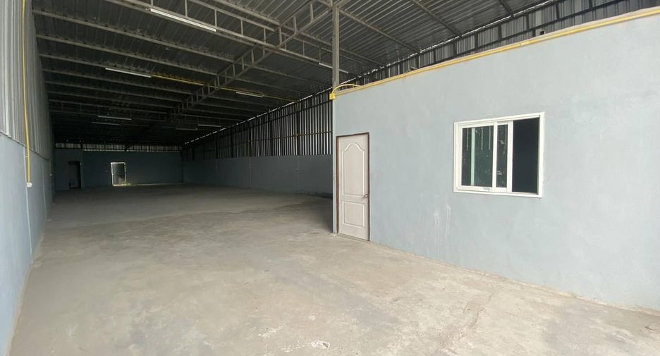 À louer studio maison à Krathum Baen, Samut Sakhon