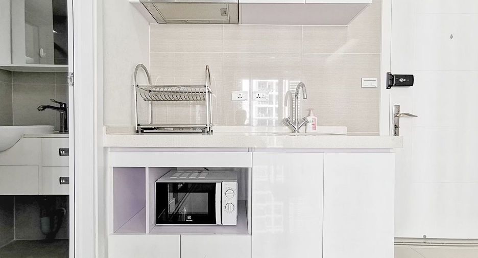 For sale 1 bed condo in Huai Khwang, Bangkok