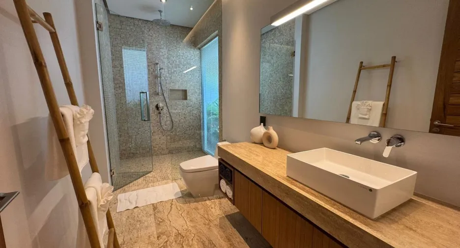 Villa zum Kauf mit 4 Zimmer in Thalang, Phuket