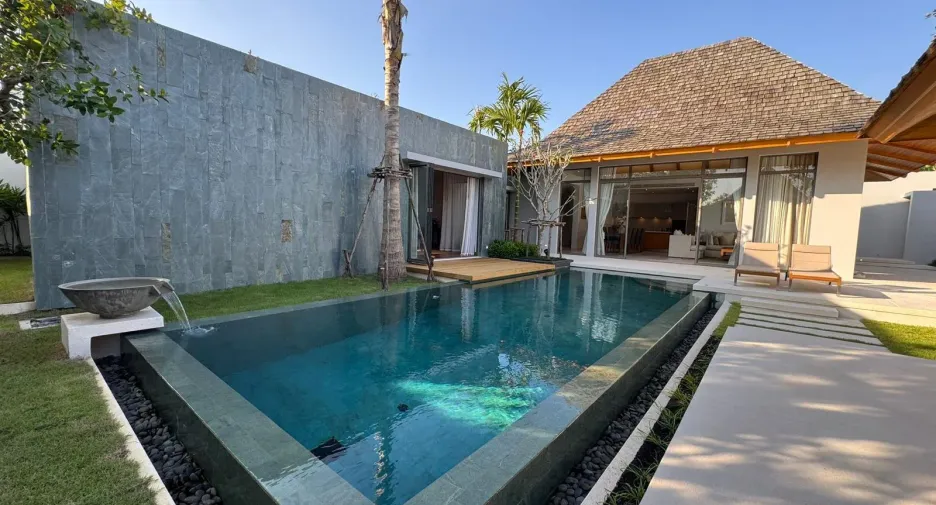 Villa zum Kauf mit 4 Zimmer in Thalang, Phuket