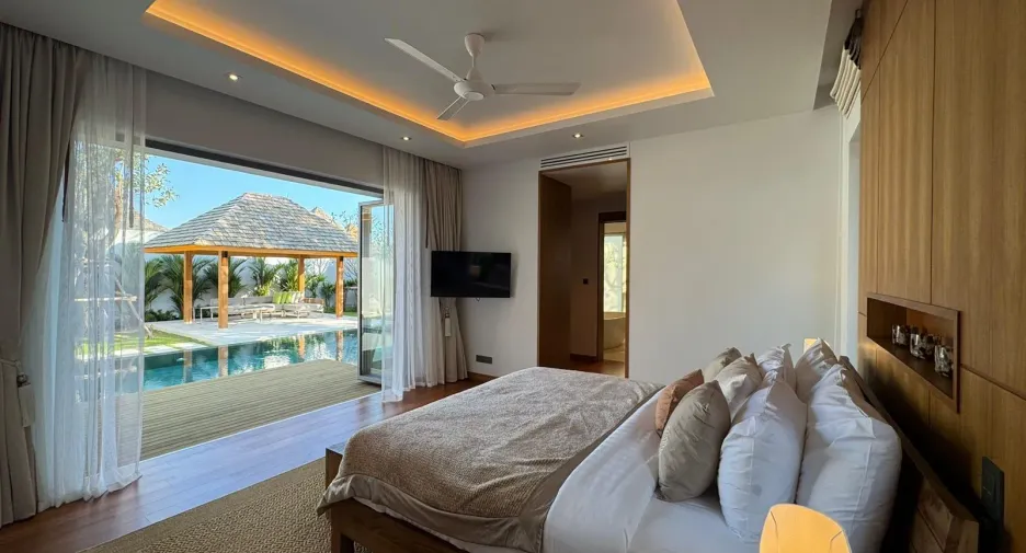 For sale 4 bedrooms villa in Thalang, Phuket