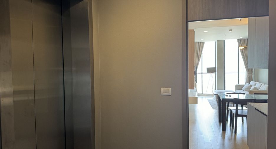 For sale 1 bed condo in Pathum Wan, Bangkok