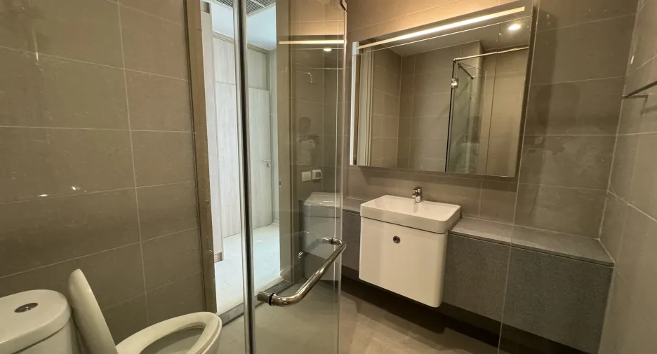 For sale 1 bed condo in Pathum Wan, Bangkok