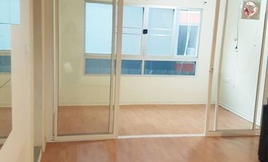 For sale 1 bed condo in Huai Khwang, Bangkok
