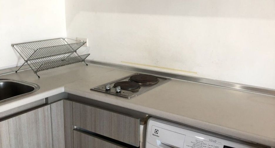 Wohnung zum Kauf mit 1 Zimmer in Huai Khwang, Bangkok