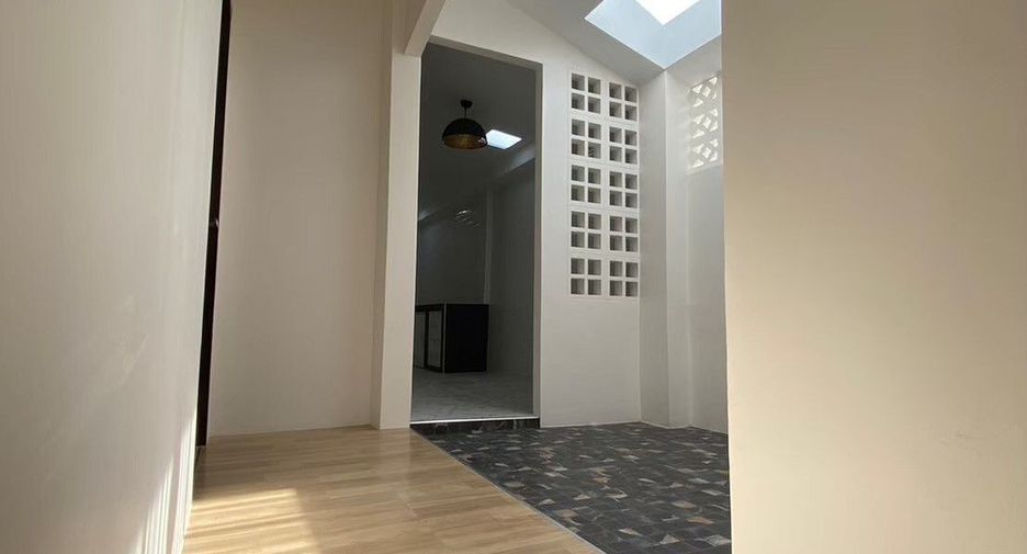 For rent 3 bedrooms house in Mueang Phuket, Phuket
