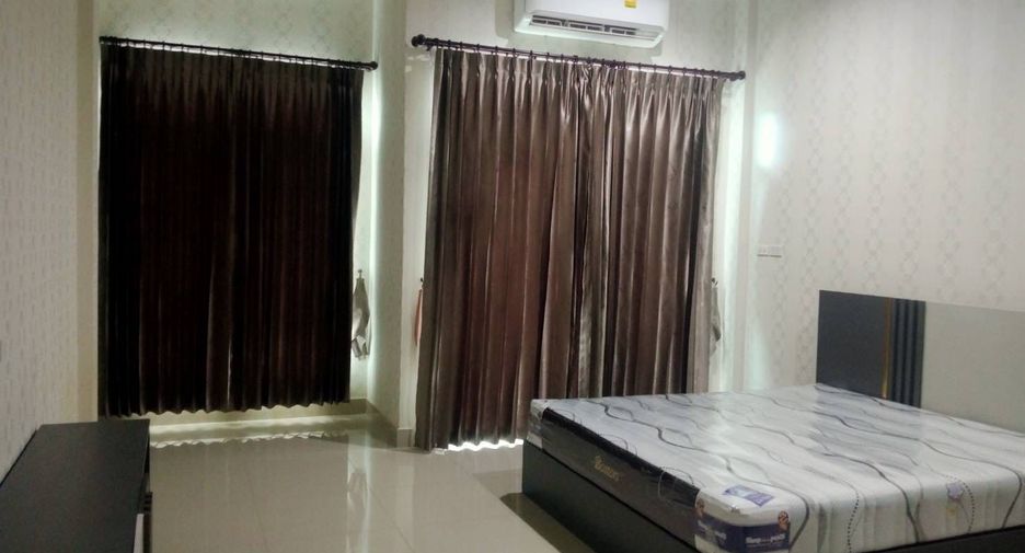 For sale 3 bedrooms townhouse in Hat Yai, Songkhla