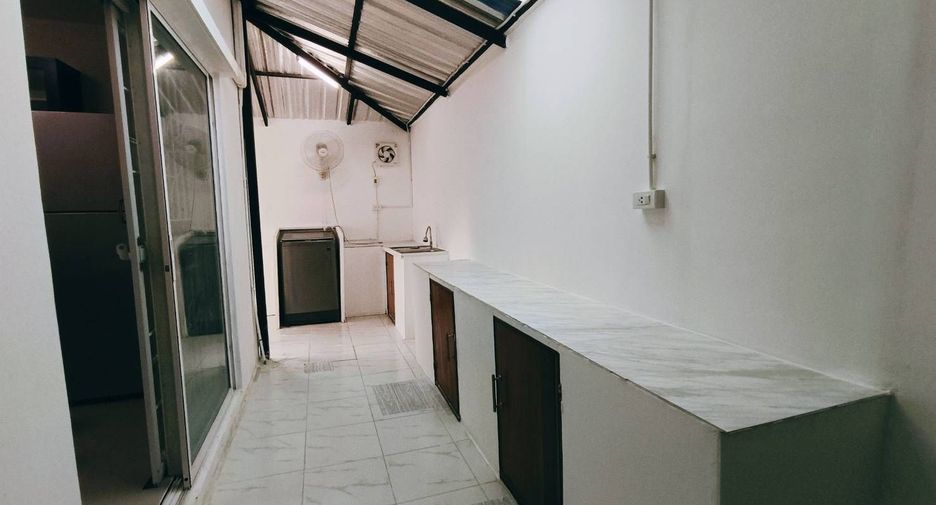 For sale 3 bedrooms townhouse in Bang Phli, Samut Prakan