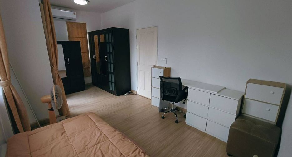 For sale 3 bedrooms townhouse in Bang Phli, Samut Prakan