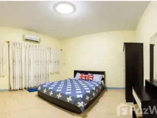 For rent 3 bedrooms townhouse in Mueang Rayong, Rayong