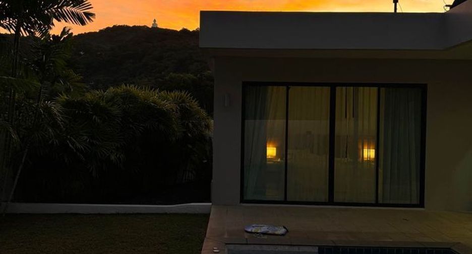For rent 2 bedrooms villa in Mueang Phuket, Phuket