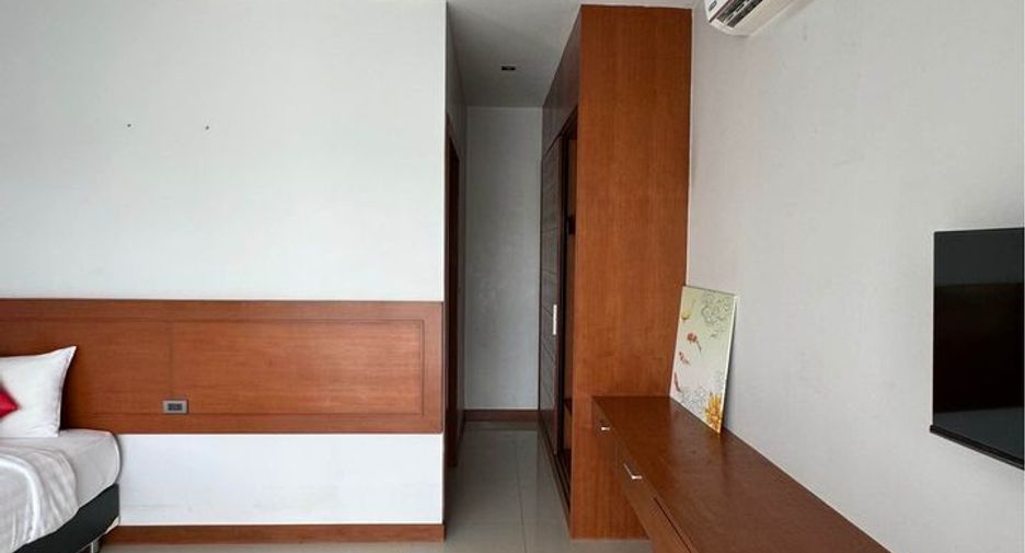 For rent 2 bedrooms villa in Mueang Phuket, Phuket