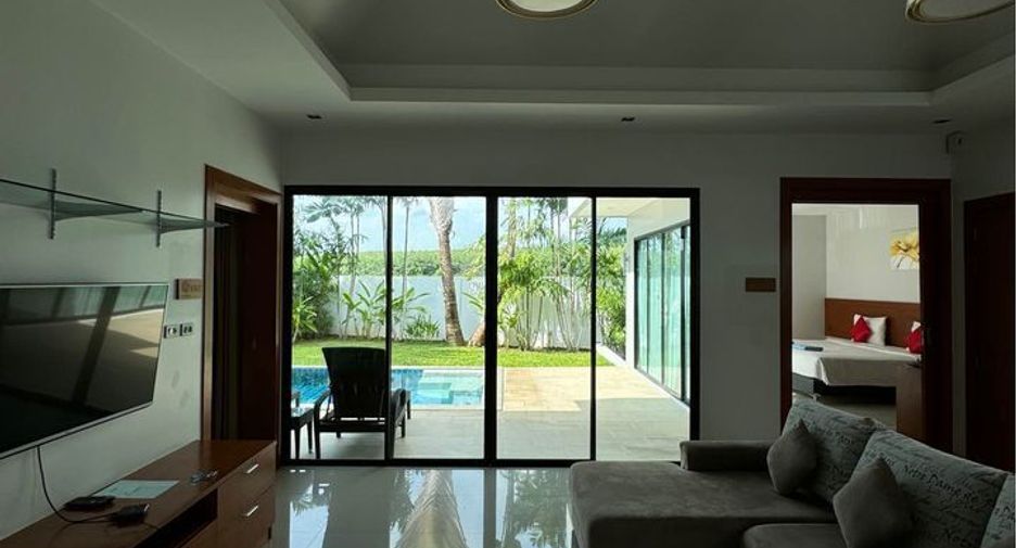 For rent 2 bedrooms villa in Mueang Phuket, Phuket