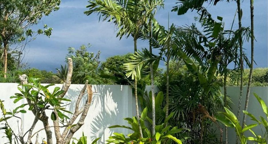For rent 2 bedrooms villa in Mueang Phuket, Phuket