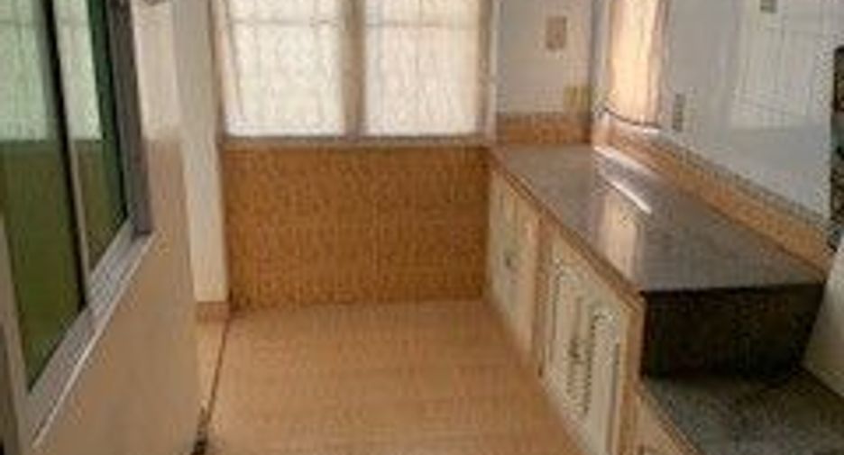 Haus zum Kauf mit 3 Zimmer in Mueang Nakhon Sawan, Nakhon Sawan