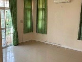 For sale 3 bedrooms house in Mueang Nakhon Sawan, Nakhon Sawan