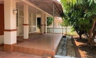 出售 3 卧室 独立屋 在 Mueang Nakhon Sawan, Nakhon Sawan