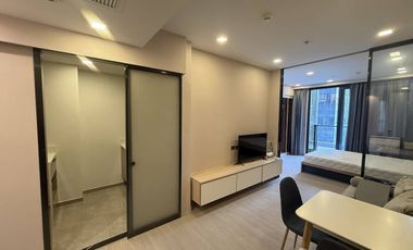 Wohnung zum Kauf und zur Miete mit 1 Zimmer in Huai Khwang, Bangkok