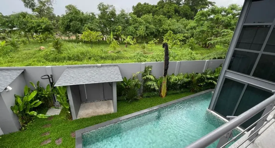 For rent 3 bedrooms villa in Thalang, Phuket
