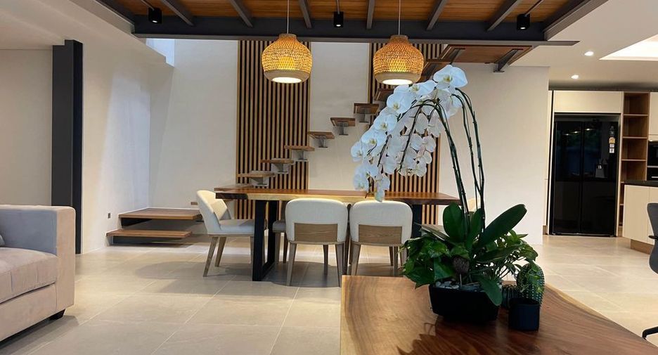 For rent 3 bedrooms villa in Thalang, Phuket
