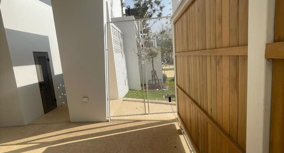 For rent 3 bedrooms villa in Thalang, Phuket